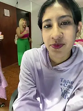 Violet_rousse7's cam snapshot