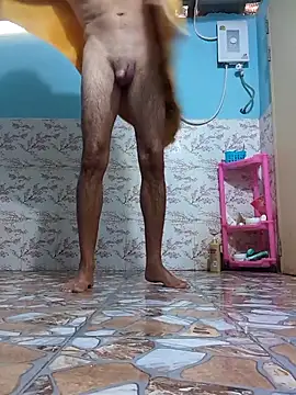 Sunnyboy7897 live sex cam