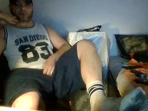 SmokedAlloy2 live sex cam