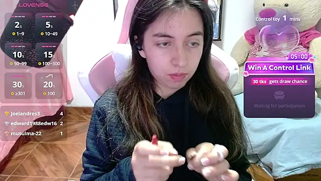 Maggie_Fox3's cam snapshot