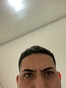 Juanes432 live sex cam