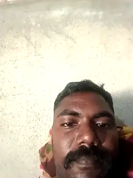 Tamilpaiyan07 live sex cam