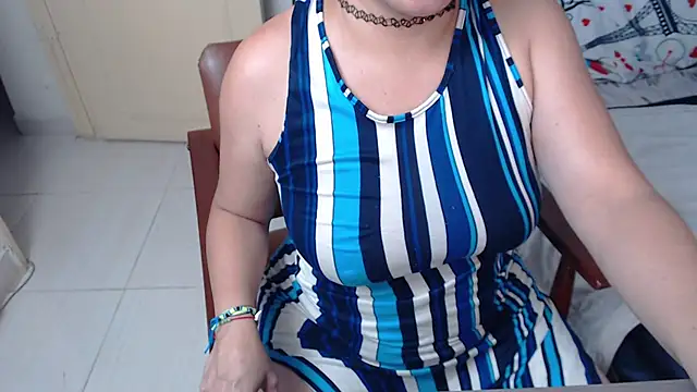 GlendaStarx's cam snapshot