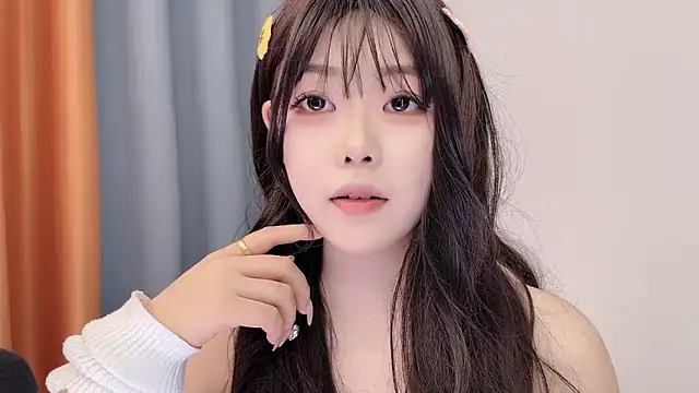 smalldaisy's cam snapshot