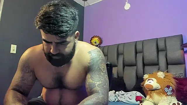 Lyon_vach live sex cam