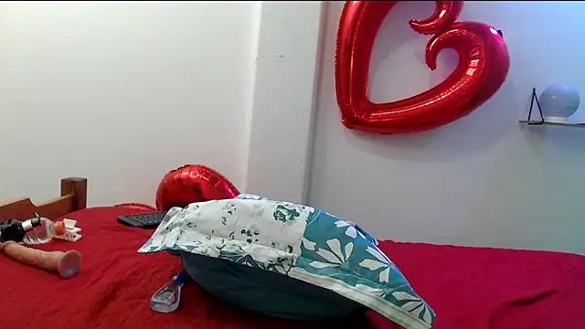 evaleribigtits18's cam snapshot