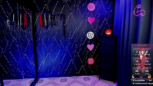 ZhoeStrong's cam snapshot