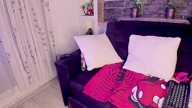 Cleopatriagad's cam snapshot