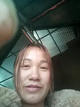 cutebobi's cam snapshot