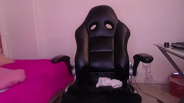 miafuegolatino live sex cam