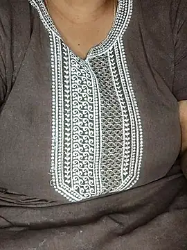 Mia-Telugu live sex cam