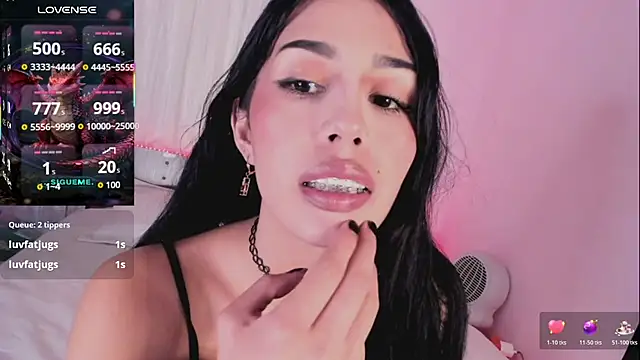 Miss_Charlottet's cam snapshot