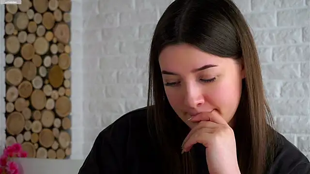 LowOncoming's cam snapshot