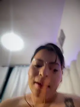 Yaqui_elle's cam snapshot