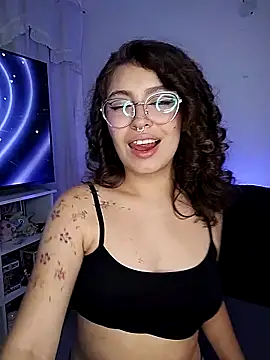 MarieTaylor_'s cam snapshot