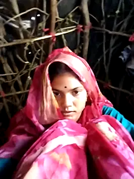 Jooli_cuty live sex cam