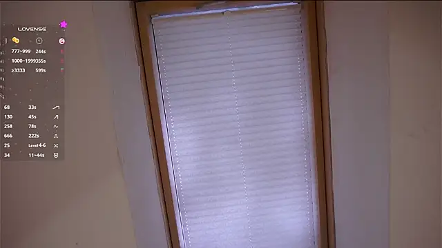 CassieMauzy live sex cam