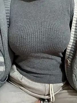 Emily-lonely live sex cam