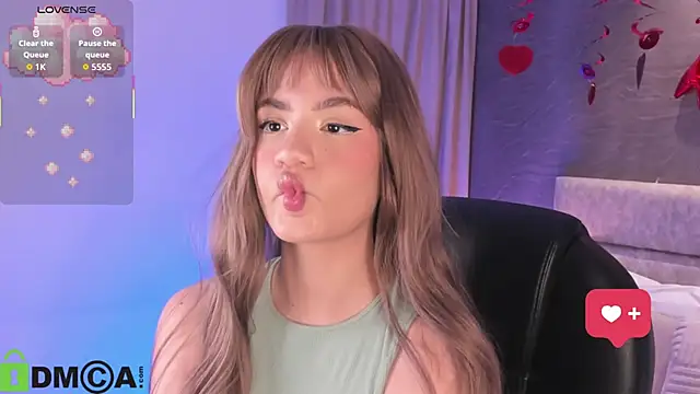 Arinextdoor's cam snapshot