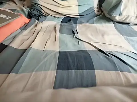 Chathutharu's cam snapshot