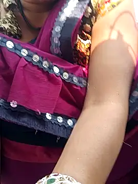 monu_bhabi's cam snapshot