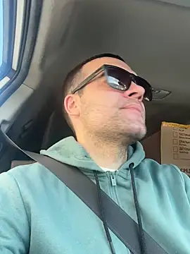 Just__Fun's cam snapshot