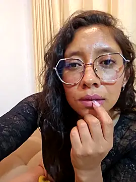 Camila_Lopez1's cam snapshot