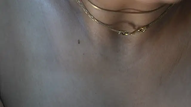 -AyeshaSinghania-'s cam snapshot