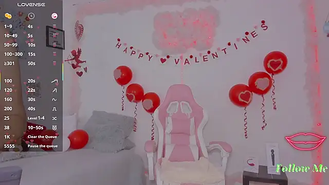 milfAaura's cam snapshot