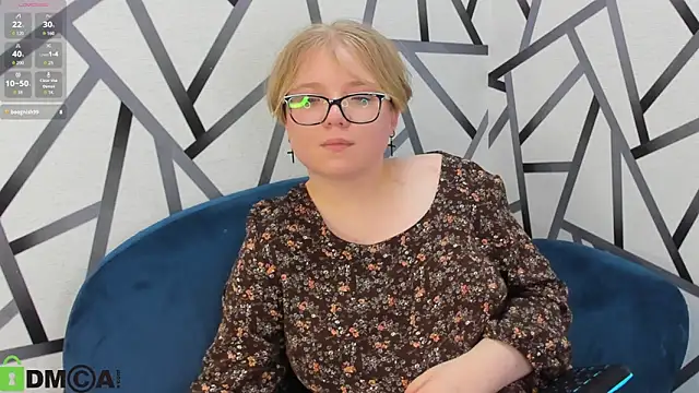 Lauraaa_Smith's cam snapshot