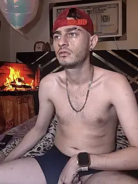 bigcockwhite777's cam snapshot