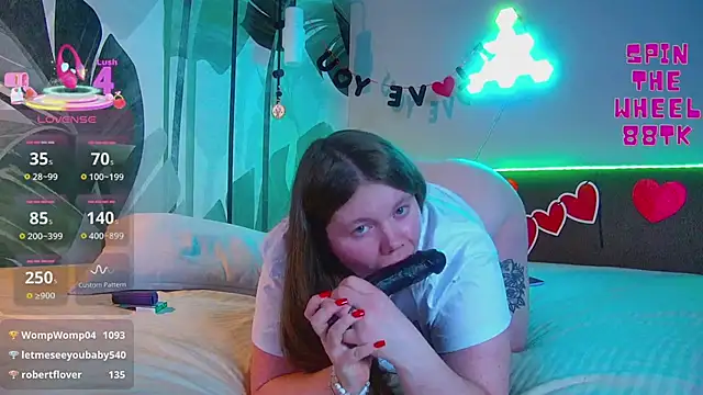 RubyValen's cam snapshot