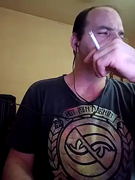 Jovissoares7ye's cam snapshot