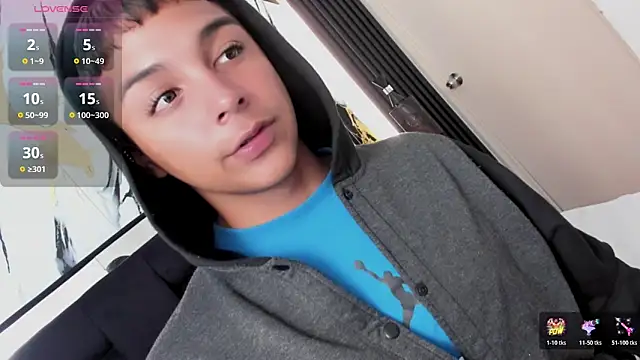 Seductivo_jr live sex cam