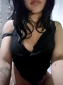 ElaRuil69 live sex cam