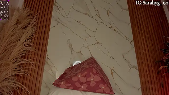 sara_gwen live sex cam