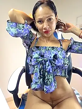 KittyKardy's cam snapshot