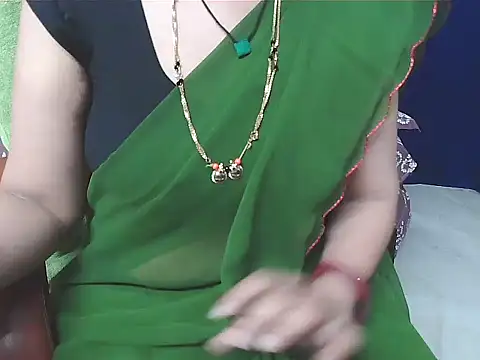 sunitha-3's cam snapshot