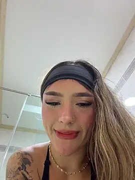 Arianavillada's cam snapshot