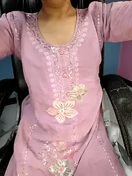 Aditi_1's cam snapshot