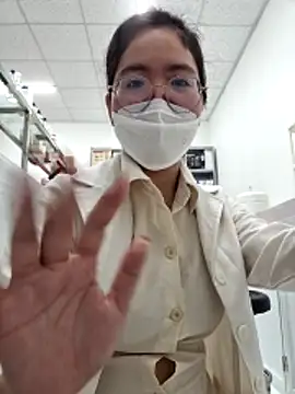 HinaLovely live sex cam