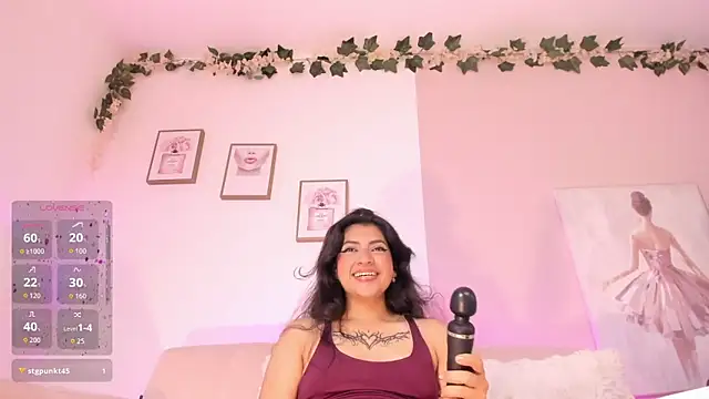 Julie_devani's cam snapshot