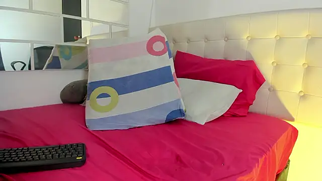 MiaEvans0's cam snapshot