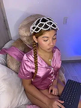 Gab_0212's cam snapshot