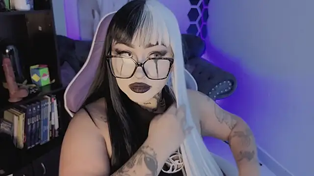 meowboo's cam snapshot