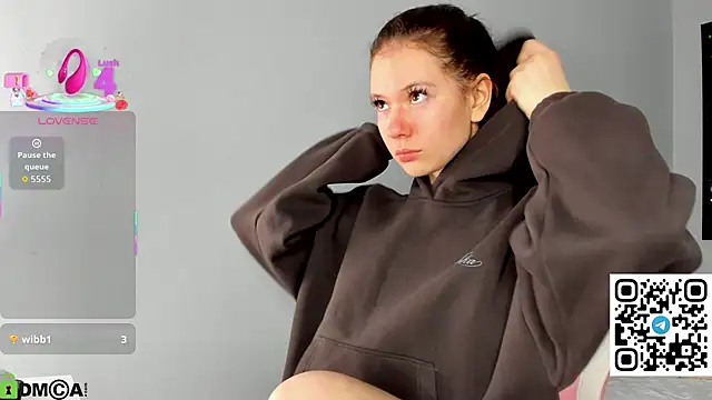 Nicole_Charm's cam snapshot