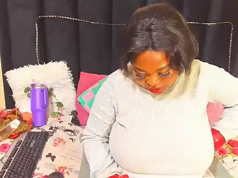 AmazingDarkDoll's cam snapshot