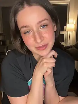 nerdynina live sex cam