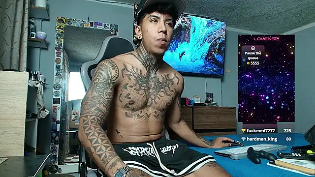 Nickhot0609 live sex cam