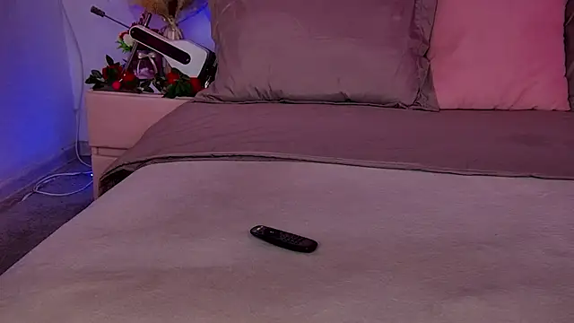 Cosmic_Sia live sex cam